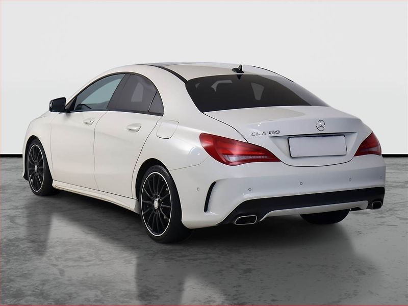 Mercedes-Benz CLA (2013) AMG Paket 180, Automat, Kůže - fotka 4 z 19
