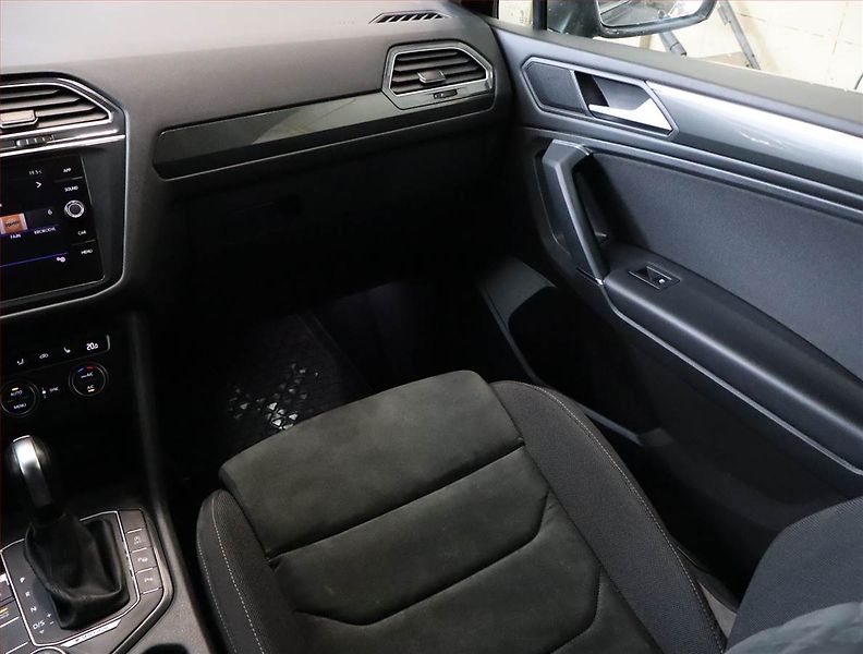 Volkswagen Tiguan Allspace (2020) R-Line 2.0 TDI - fotka 8 z 25