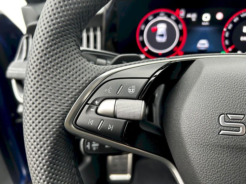 Škoda Superb (2025) 2.0 TSI 150kW DSG Sportline - fotka 8 z 35