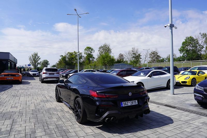 BMW M8 M850i xDrive /Laser/640 PS !! - fotka 4 z 15