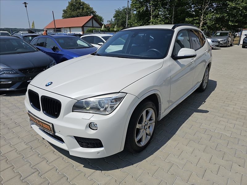 BMW X1 2,0 XDRIVE 28i AUTOMAT TOP - fotka 3 z 46