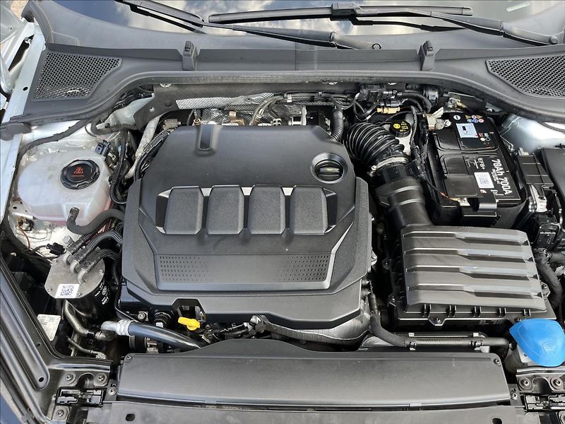 Škoda Octavia 2,0 TDi 110KW DSG 4x4 TZ -DPH - fotka 38 z 52