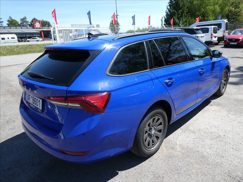Škoda Octavia 2,0 TDi 85kW DPH, koupeno v ČR - fotka 9 z 32