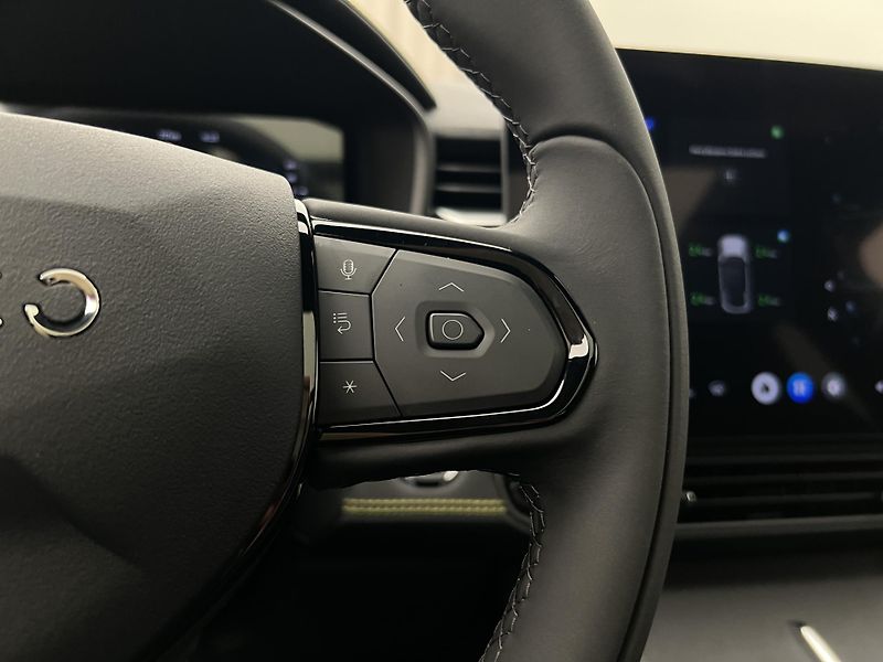 Lynk & Co 01 (2026) MORE PHEV AUT CZ 1.maj - fotka 22 z 55