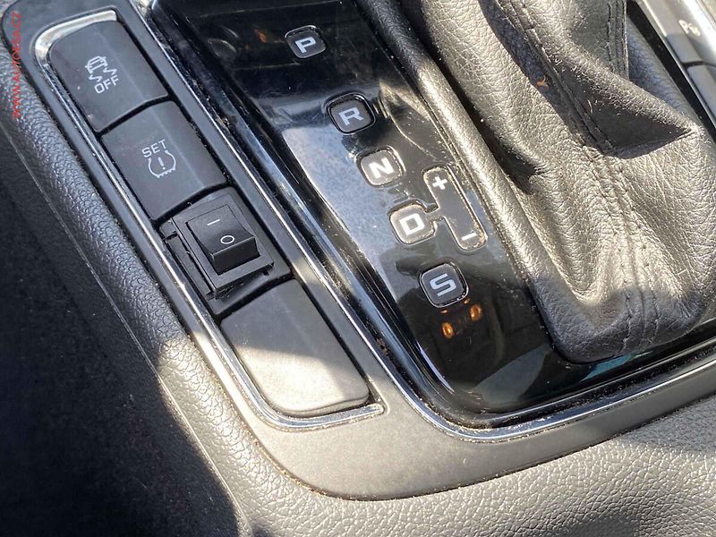 Škoda Superb (2012) 2.0TDi, DSG, bixen - fotka 15 z 21