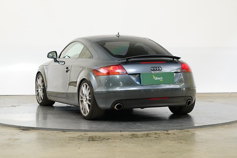 Audi TT - fotka 2 z 6