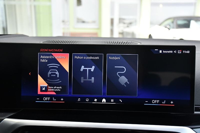 BMW i4 eDrive35 3L-ZÁRUKA  9tis.KM 1M - fotka 33 z 42
