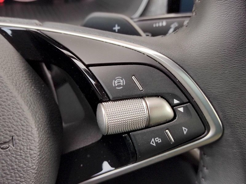 Škoda Octavia (2024) Top Selection 1,5 Tsi 110 Kw D - fotka 32 z 39