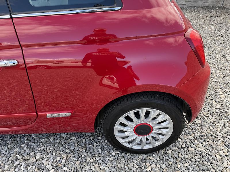 Fiat 500 1.2i 69PS SERVIS PANORAMA 84KM - fotka 32 z 149