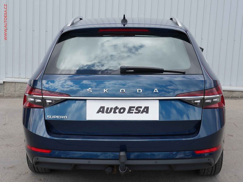 Škoda Superb (2020) 2.0TDi, Style, DSG, LED - fotka 5 z 23