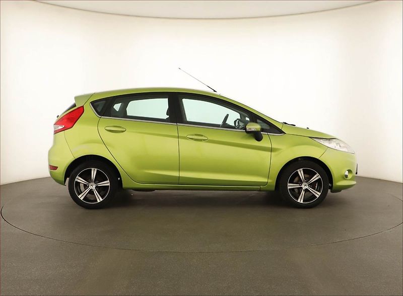 Ford Fiesta (2009) 1.25, jezdí výborně - fotka 6 z 15