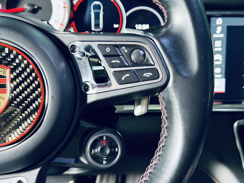 Porsche Panamera (2019) PANAMERA*TURBO*PANO*360* - fotka 20 z 37