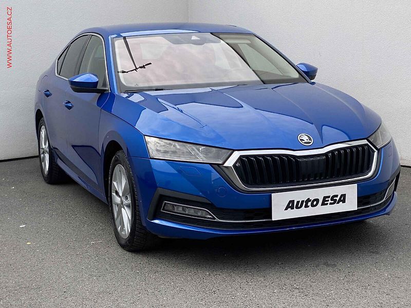 Škoda Octavia (2023) 1.5 e-TEC, 2.maj,ČR, Style - fotografie inzerátu