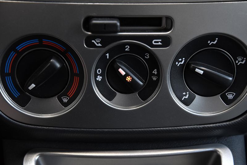 Fiat Qubo 1.3 MultiJet,KLIMA,PDC,ALU16 - fotka 24 z 44