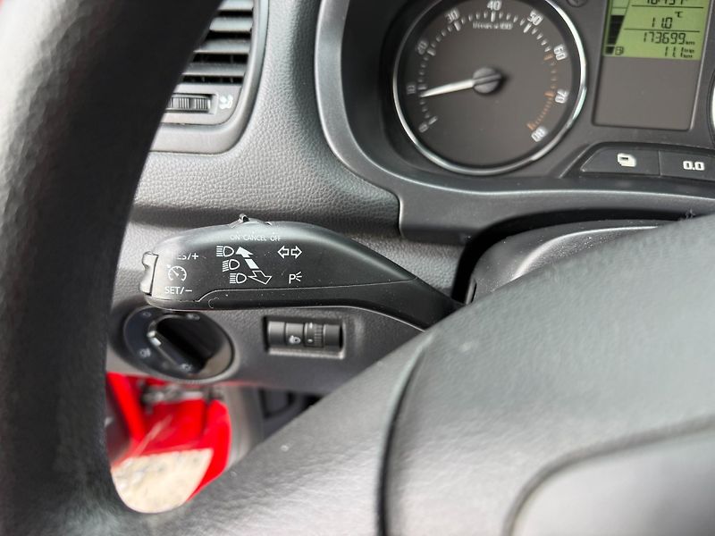 Škoda Roomster (2011) 1.2TSI 77kW *DSG*Klima*ALU* - fotka 10 z 21