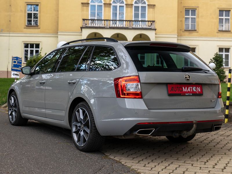 Škoda Octavia 2.0 TDI 135 kW RS Tažné - fotka 8 z 36