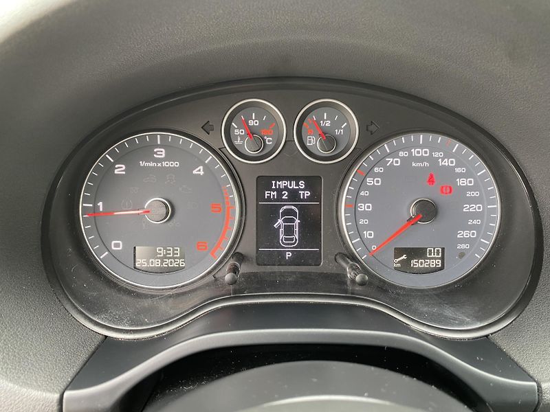 Audi A3 1.6TDi 105PS S-TRON 150TKM CZ! - fotka 145 z 150