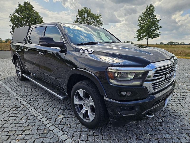 RAM 1500 (2019) 5.7HEMI + LPG LARAMIE - fotka 4 z 38