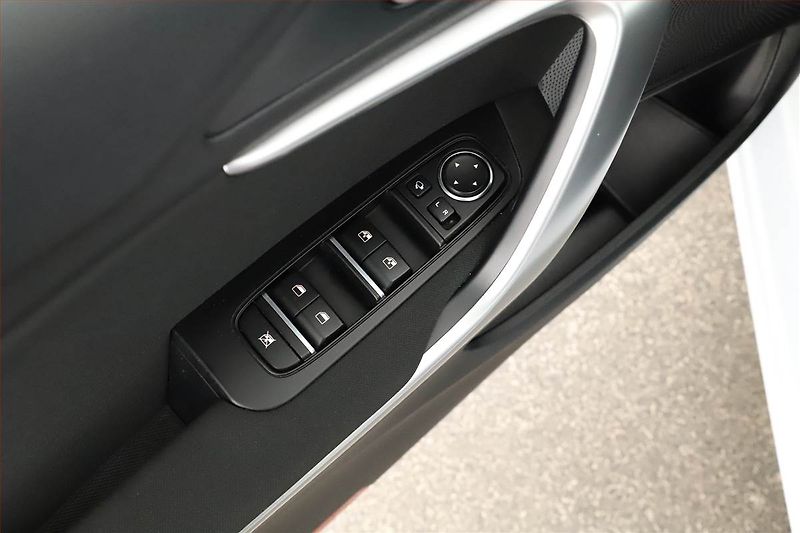 Kia Ceed (2024) Top 1.5 T-GDI - fotka 15 z 17