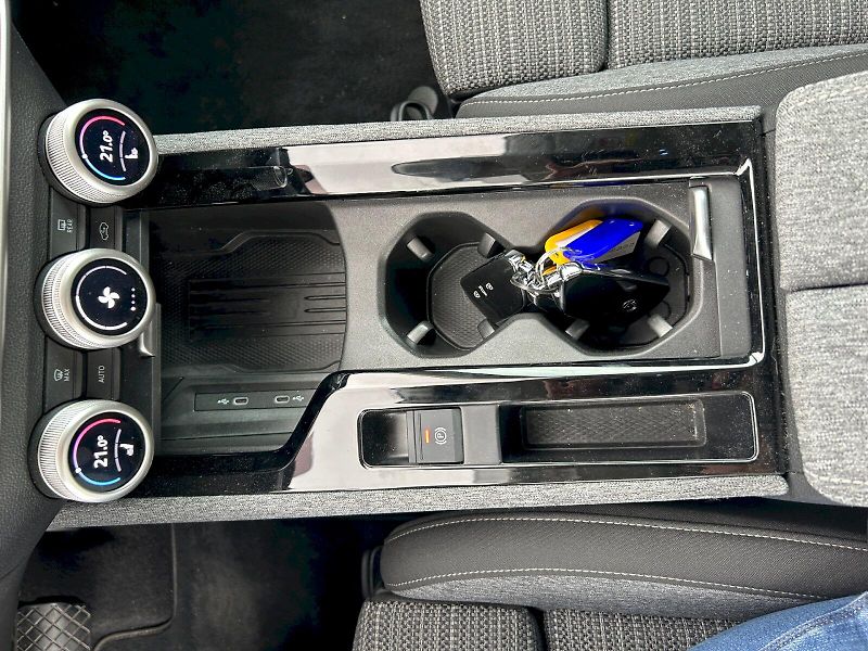 Škoda Superb (2025) COMBI SELEC TD 110/2.0 A7F - fotka 29 z 32