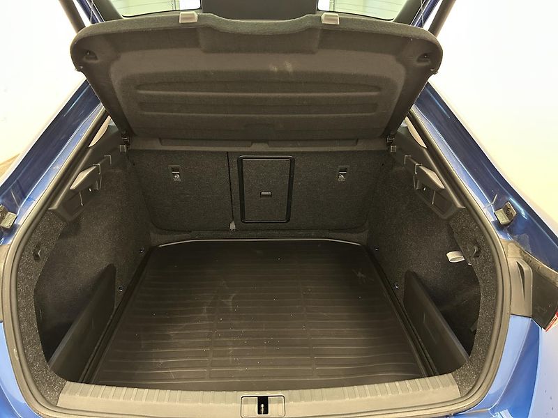 Škoda Octavia 1.5 TSI Top selection - fotka 22 z 24