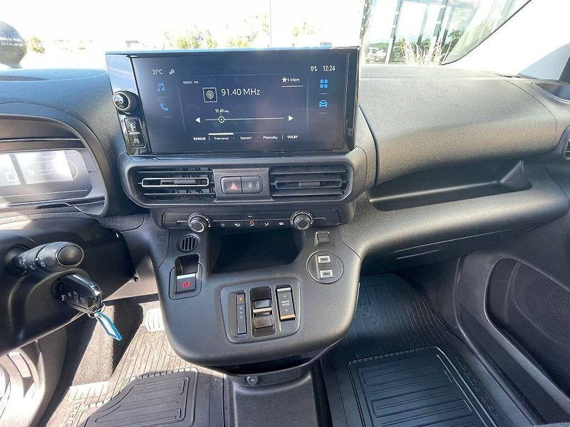Toyota ProAce City EV 50kWh Long Active 3S Multi - fotka 21 z 24