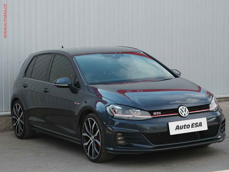 Volkswagen Golf (2017) 2.0 TSi, GTi, DSG - fotografie inzerátu