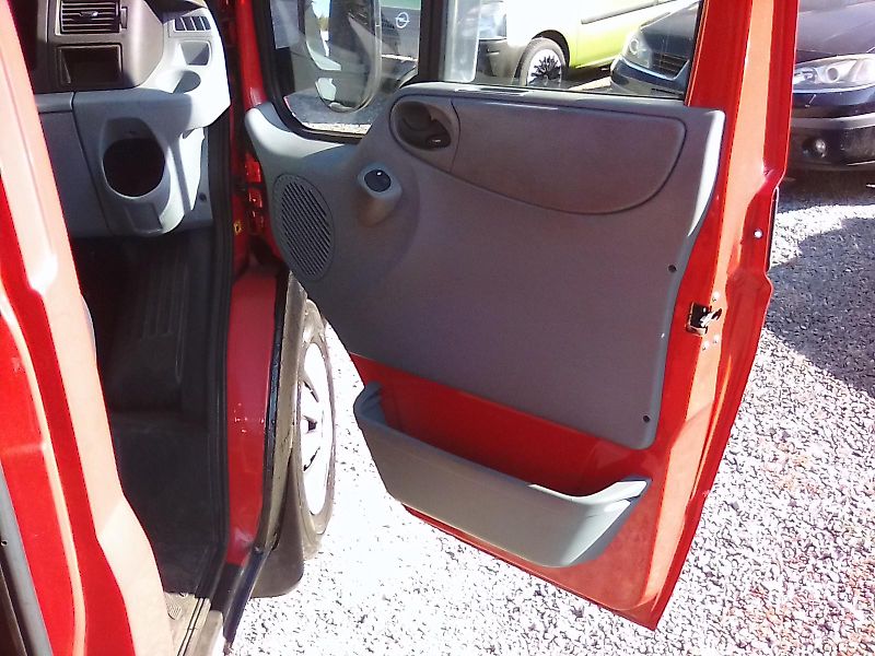 Ford Transit (2012) 2.2 TDCi, L1H2,odpočet DPH - fotka 22 z 35
