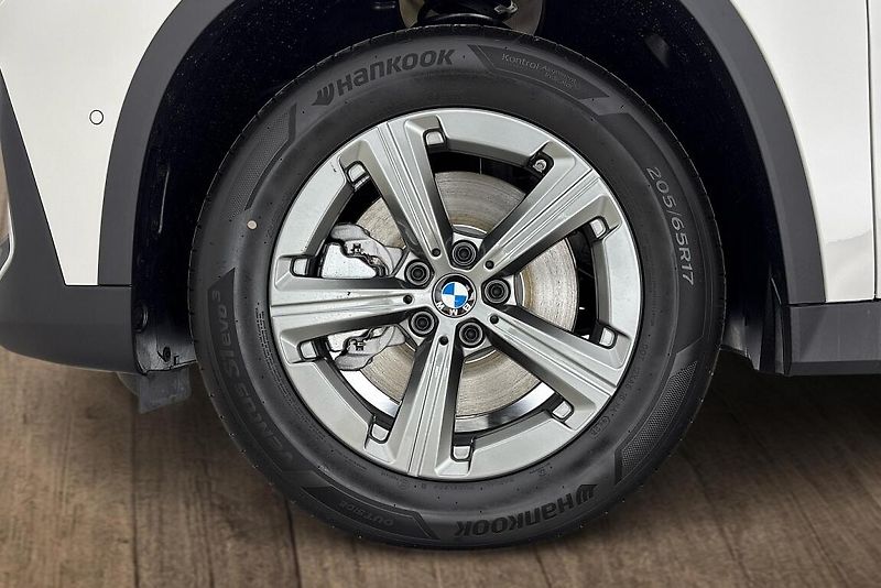 BMW X1 xDrive23d - fotka 6 z 24