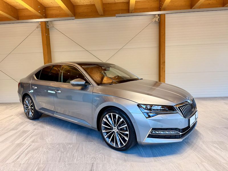 Škoda Superb 2.0 TDi 140 Kw DSG L&K - fotka 5 z 38