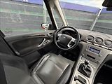 Ford Galaxy 2.0 TDCi Ghia 7míst - náhled 9