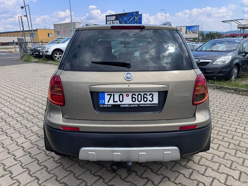 Fiat Sedici (2008) AUTOMAT 1,6i 79 KW SUZUKI SX4 - fotka 4 z 33