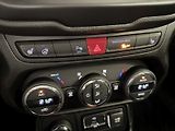 Jeep Renegade 2.0 MJT, 6MT, 4x4, CZ, 1.maj. - náhled 28