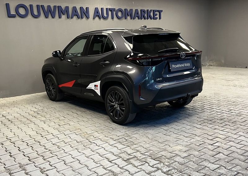 Toyota Yaris Cross 1.5 Hybrid AT STYLE - fotka 17 z 18