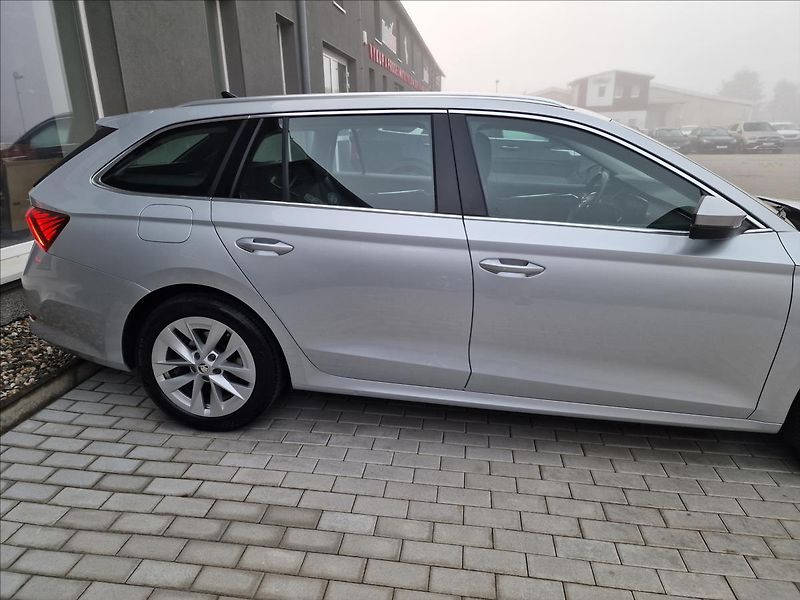 Škoda Octavia 1.5TSI 110kW Style, ČR,1.Maj. - fotka 43 z 50