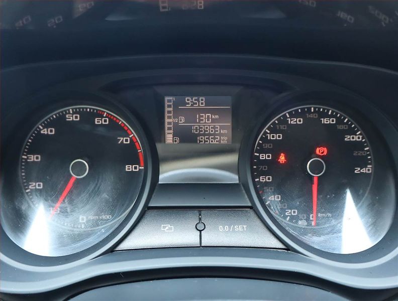 Seat Ibiza (2015) 1.2 TSI, Serv.kniha, Tempomat - fotka 11 z 16