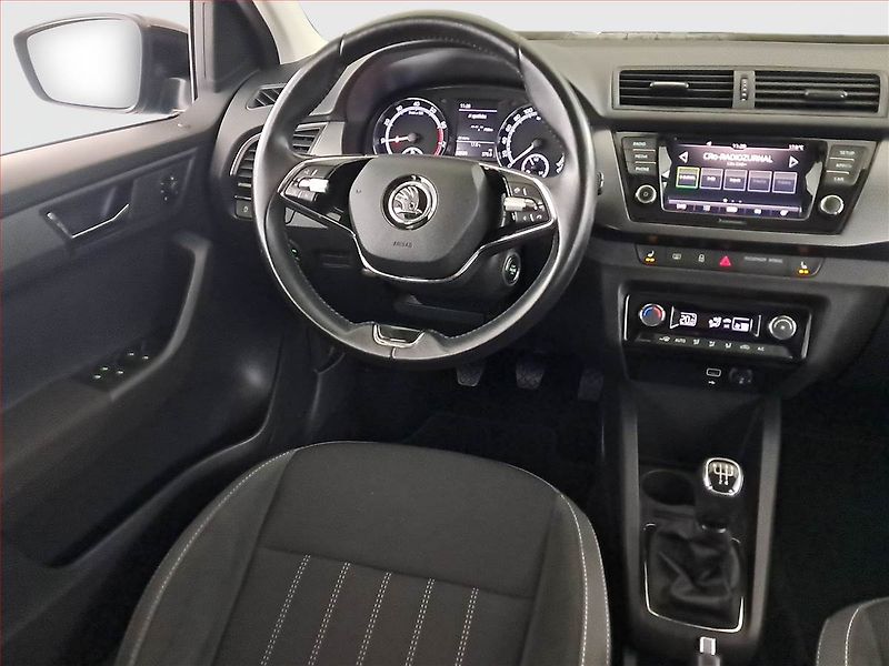 Škoda Fabia (2021) Style 1.0 TSI, Serv.kniha - fotka 7 z 16