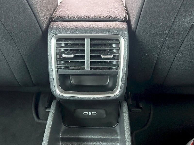 Škoda Octavia (2024) Liftback Top Selection1.5 TSI - fotka 30 z 35