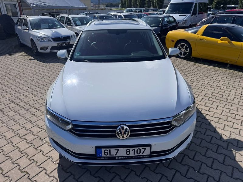 Volkswagen Passat (2017) B8 2,0 TDI 110 KW BEZ AD BLUE - fotka 9 z 50