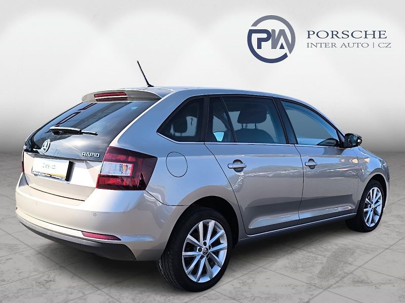 Škoda Rapid Spaceback StylePlus 1.0TSI . - fotka 2 z 24