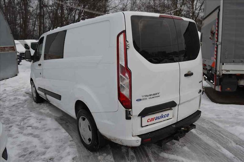 Ford Transit (2022) CUSTOM 2,0 D - fotka 6 z 17
