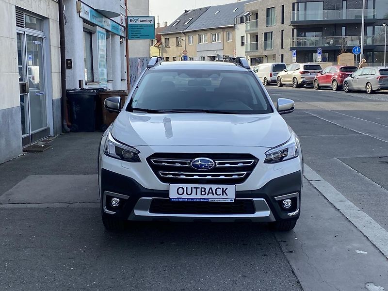 Subaru Outback (2025) 2.5i-Touring EyeSight -2025,5 - fotka 2 z 17