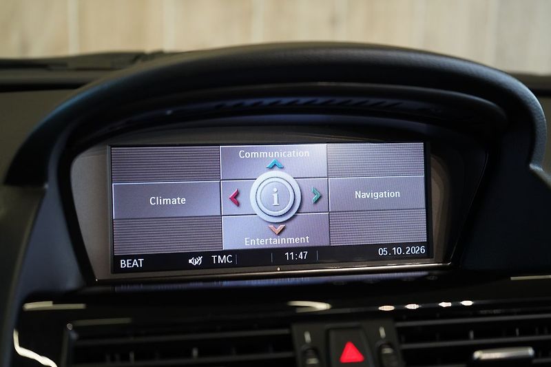 BMW M6 Cabrio, V10,Head-up,Soft-close - fotka 29 z 41