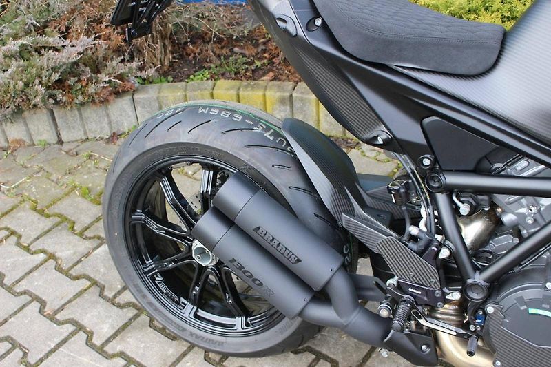 KTM 1290 Super Duke R (2024) BRABUS 2024 LTD EDICE - fotka 5 z 11