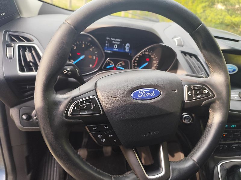 Ford Kuga (2019) Titanium - fotka 7 z 9
