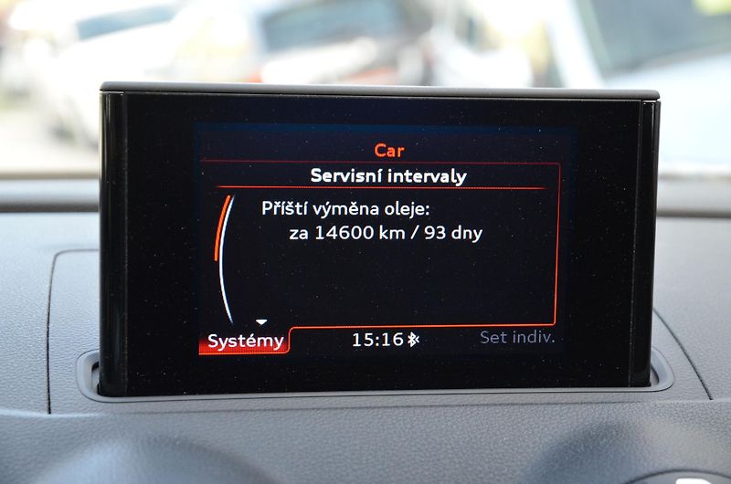 Audi A3 (2015) 1.4 TFSi 92kW AT / 69tkm 1.MAJ - fotka 29 z 38
