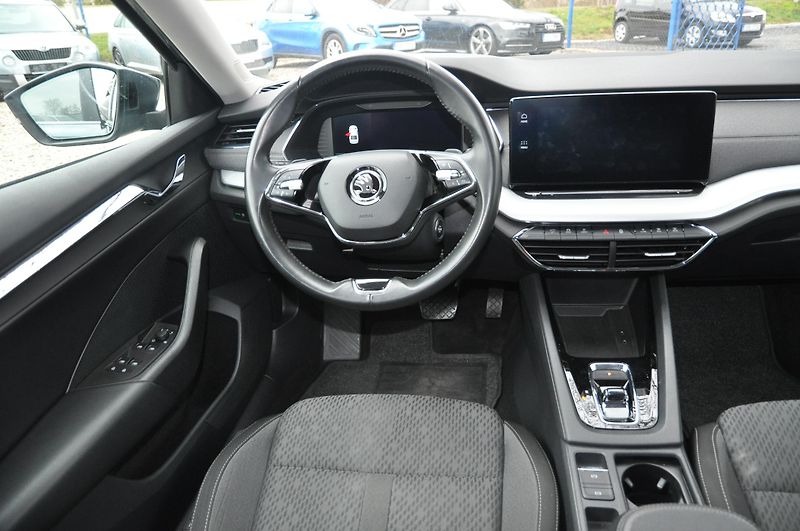 Škoda Octavia IV 2.0TDi 110kW A/T - fotka 5 z 29