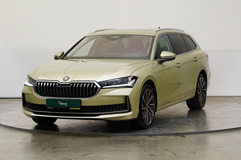 Škoda Superb - fotka 1 z 29