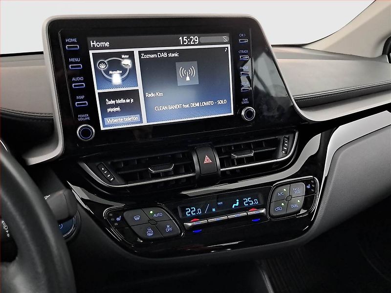 Toyota C-HR (2023) Comfort 1.8 Hybrid, COMFORT - fotka 12 z 21