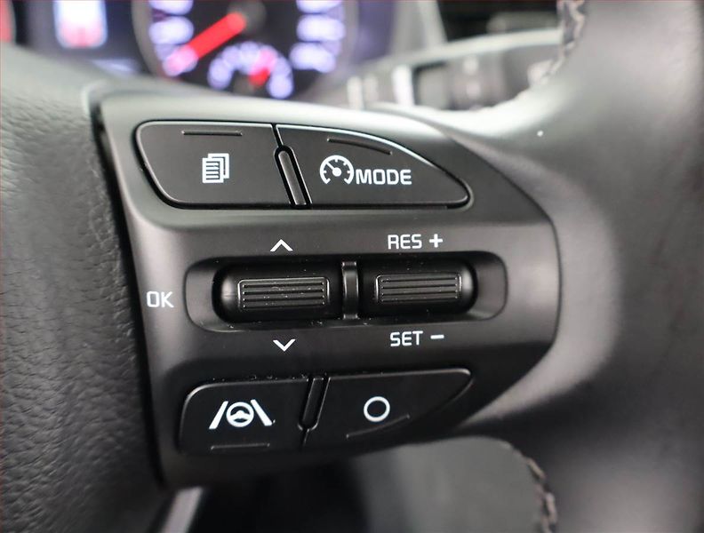 Kia Rio (2023) Exclusive 1.2 DPI, ČR,1.maj - fotka 19 z 21